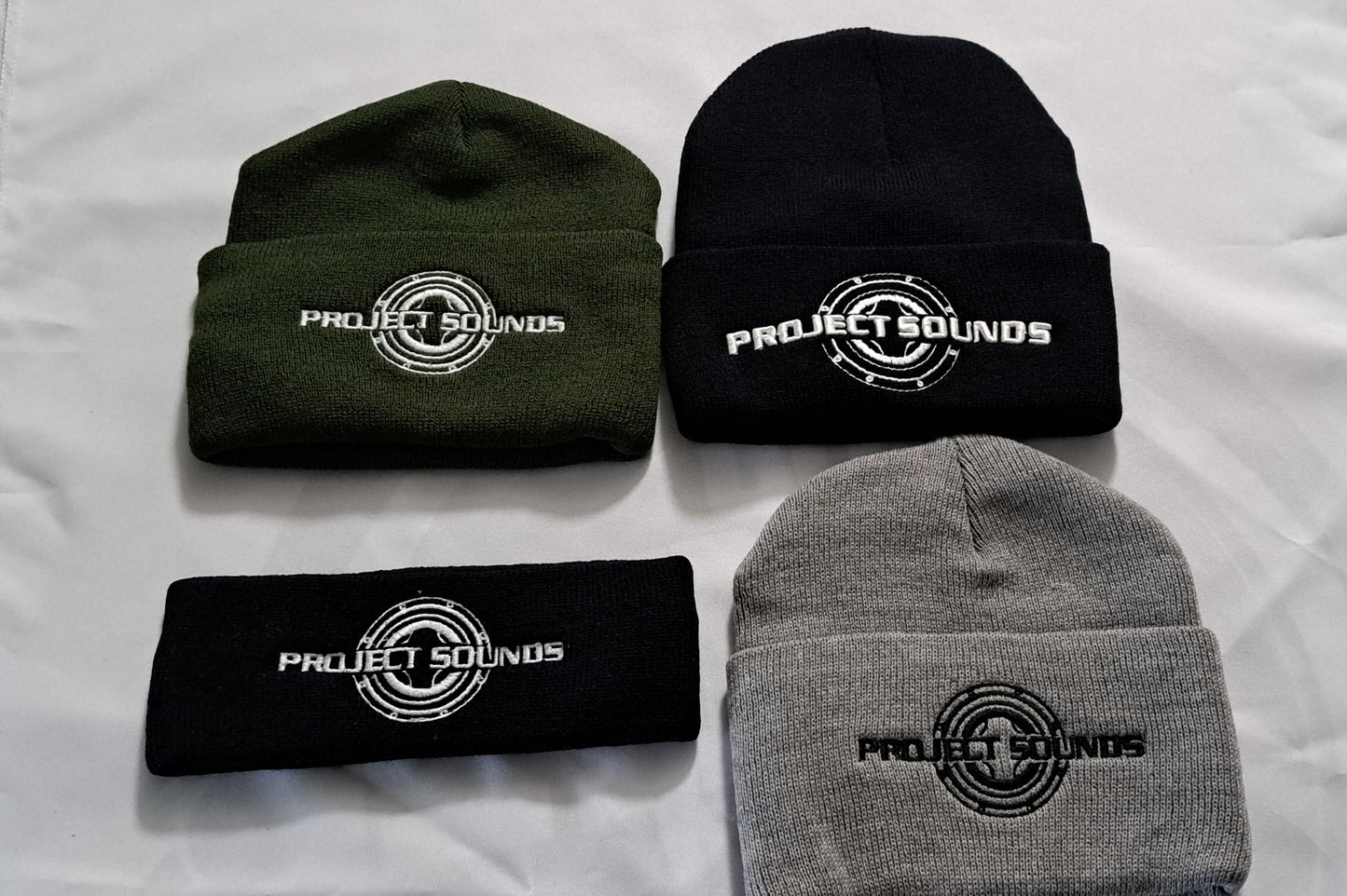 SKI HATS & HEADBANDS 20$ EACH